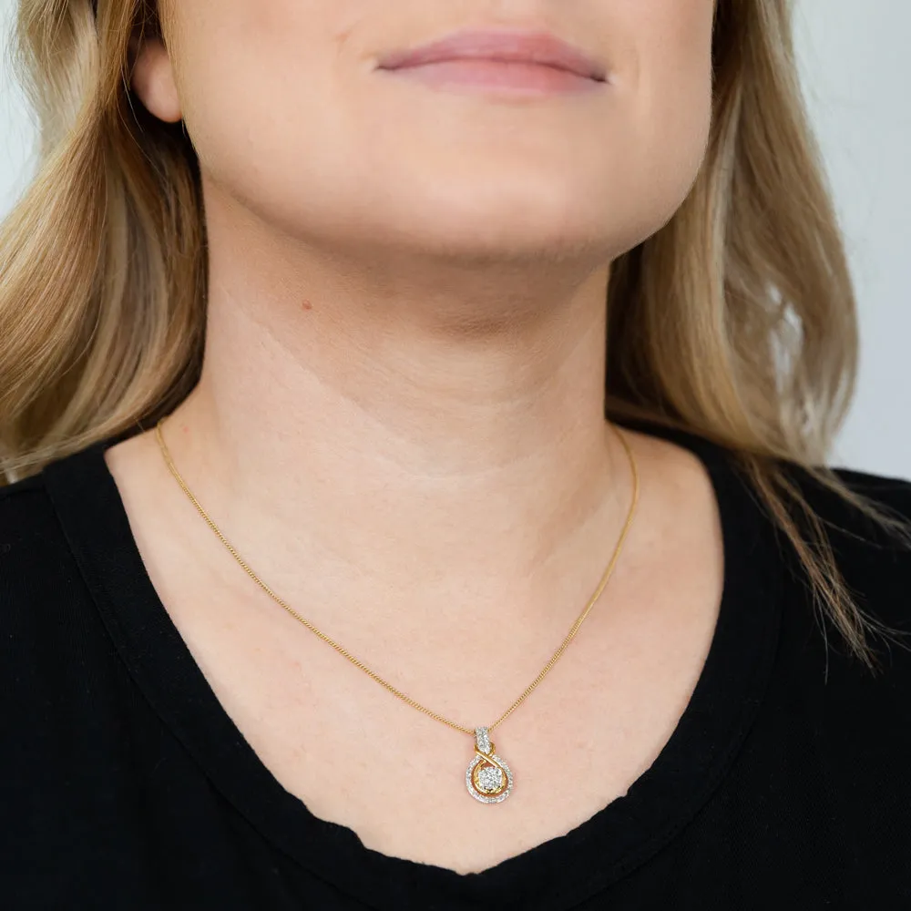9ct White and Yellow Gold Diamond Penadant
