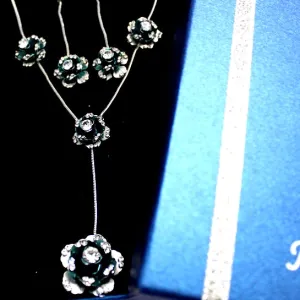Birthday Gift Idea For Best Friend Flower Design Necklace Earring Set