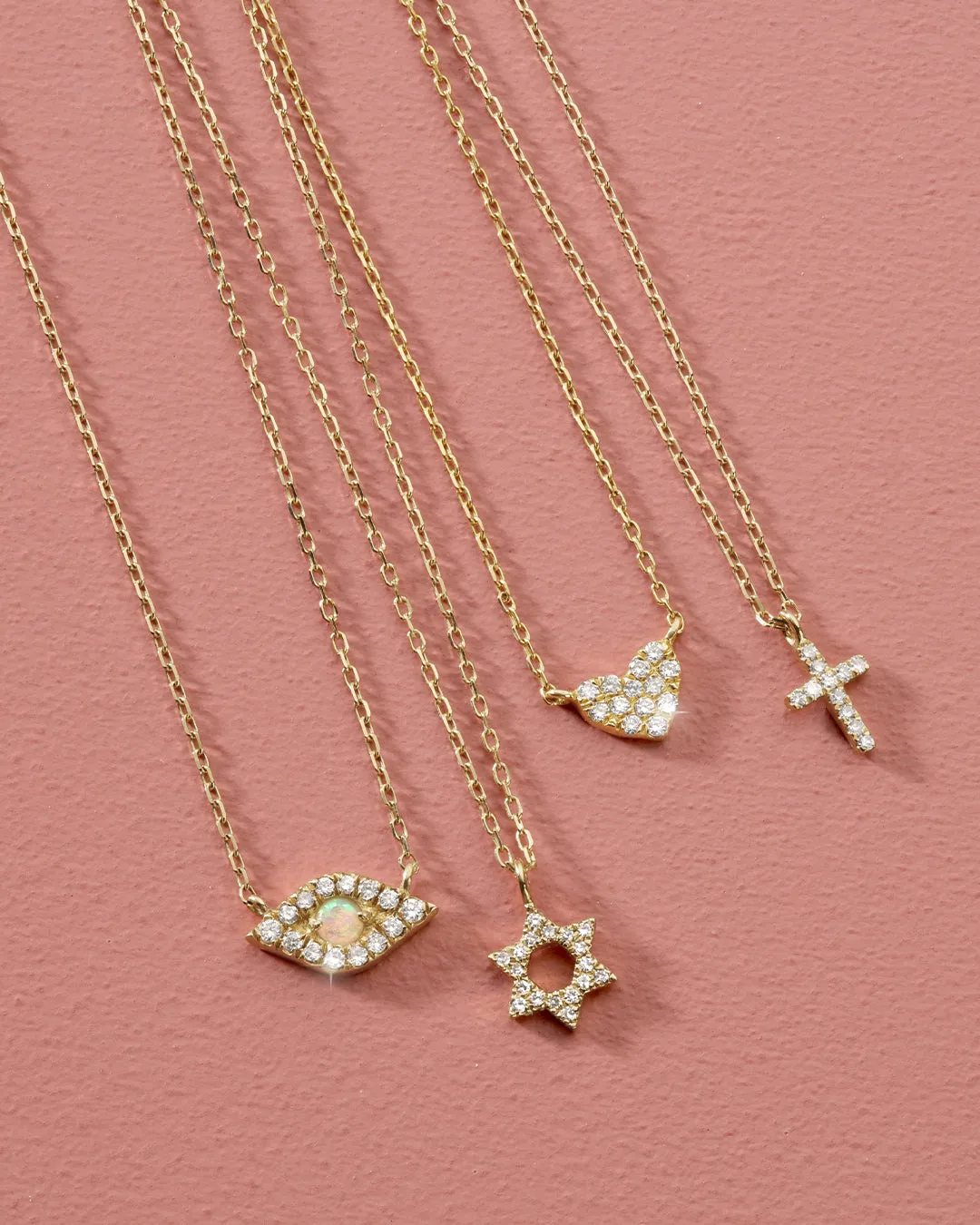 Diamond Pavé Mini Heart Necklace