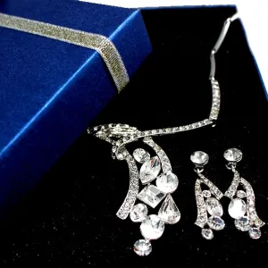 Different Shape of Crystal Necklace Set unique gifts for women