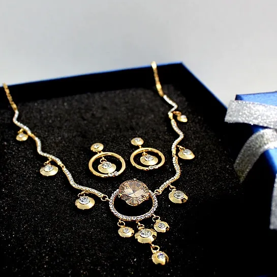 Golden Countless Crystal Necklace Set Christmas Idea For Girlfriend