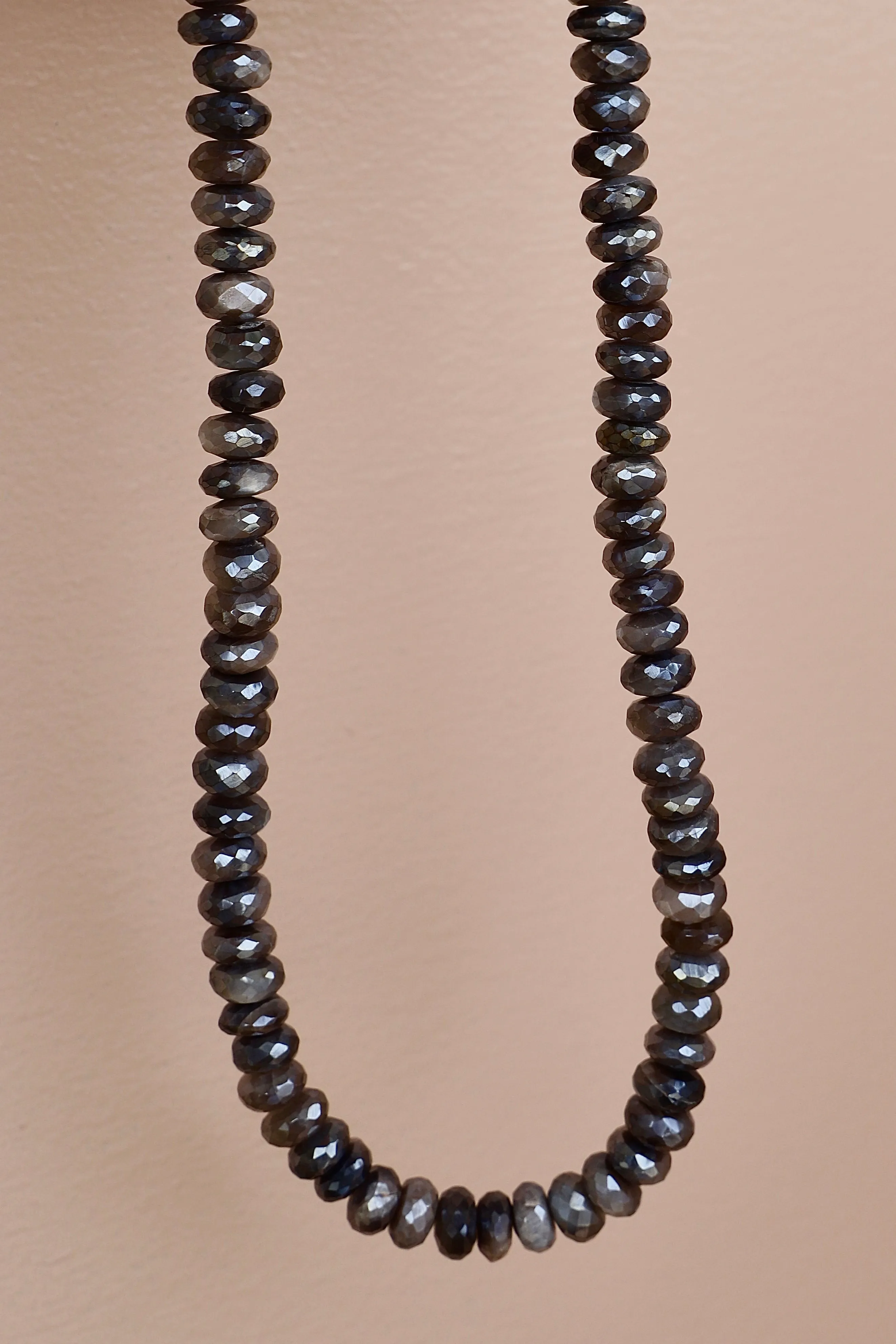 MOONSTONE BEADED NECKLACE