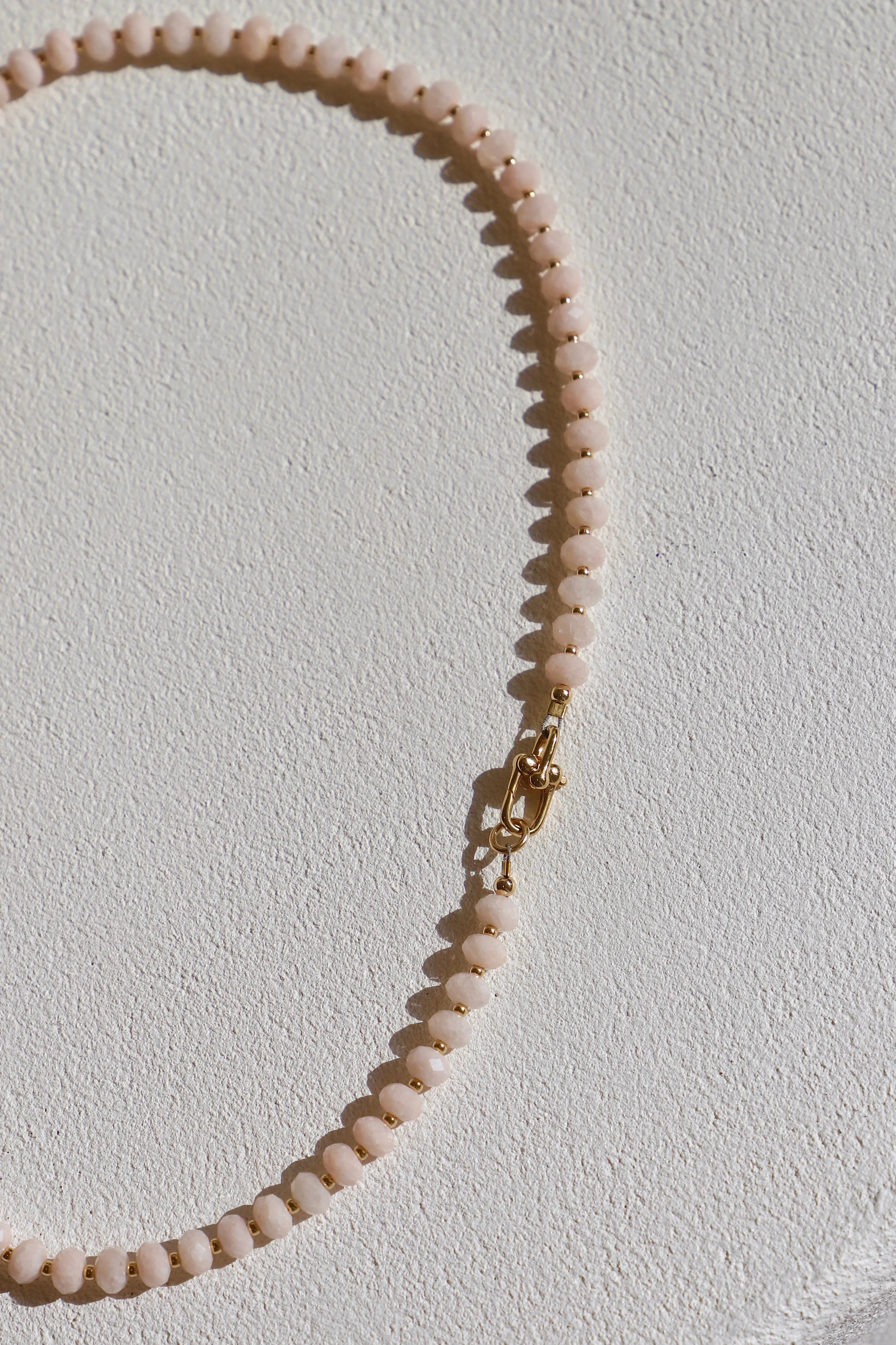 POWDER MORGANITE BEADED NECKLACE