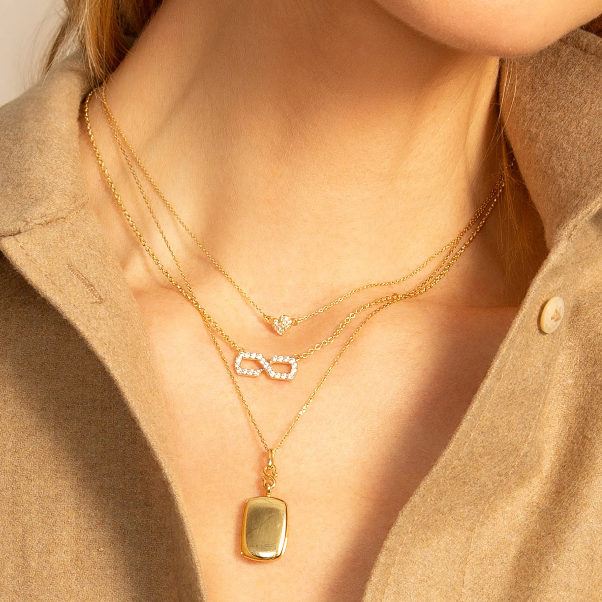 "The Symbol" White Diamond Infinity Necklace