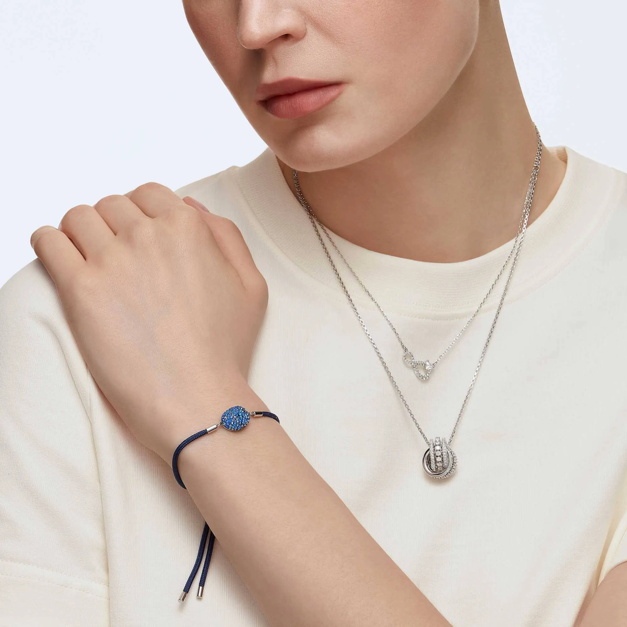 Swarovski Women's Necklace - Hyperbola Infinity Rhodium Plated Pendant | 5520576