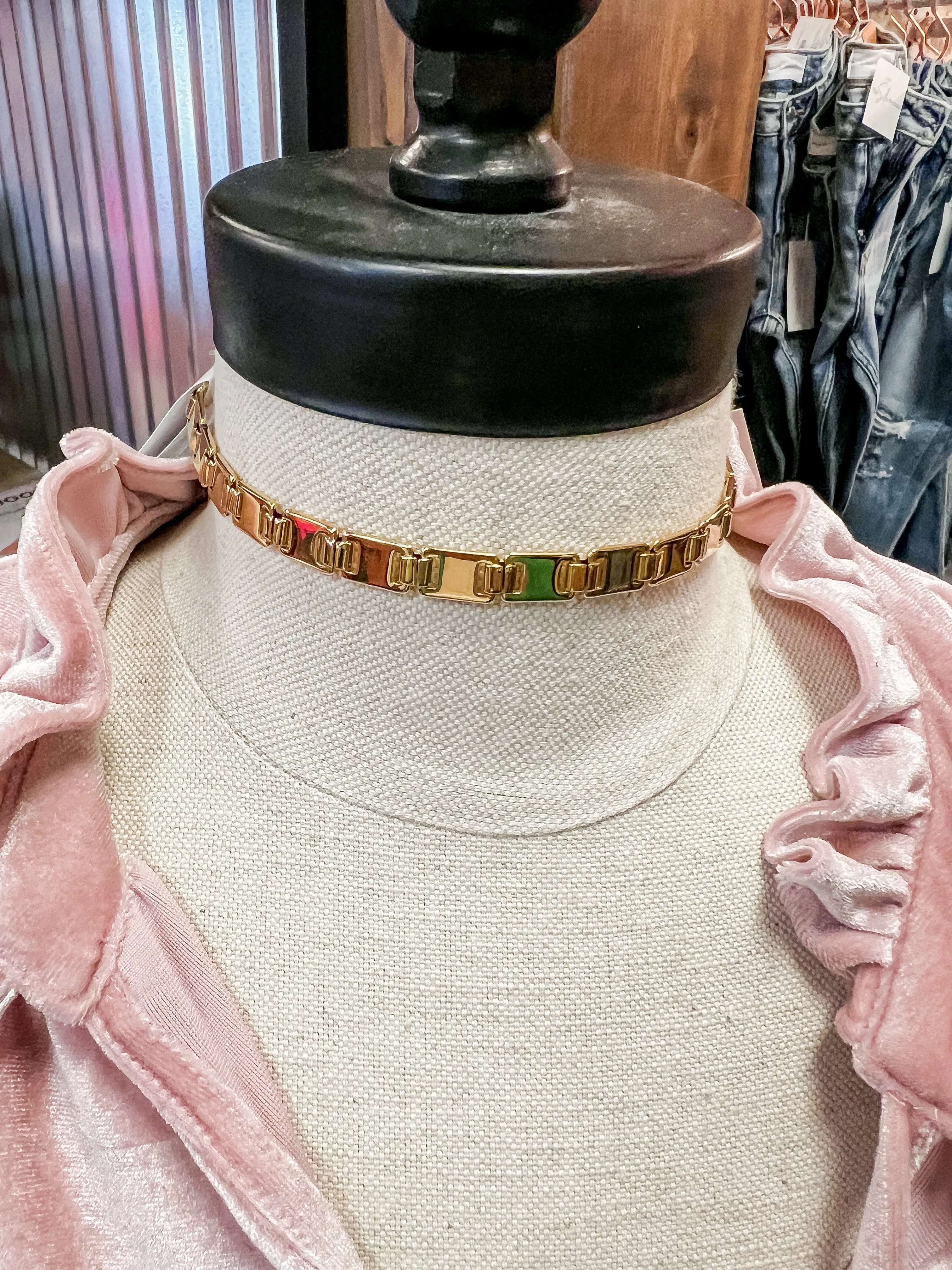 Timeless Choker
